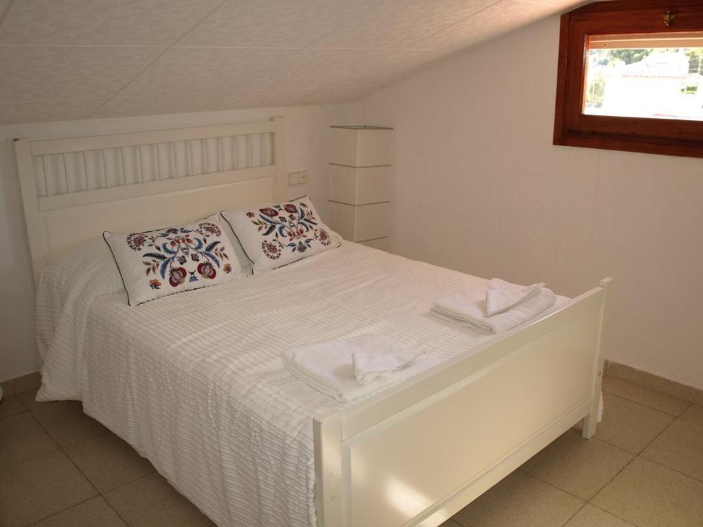 Near The Beach, 8 Bedrooms, Sleeps 22, Jacuzzi, Full Ac, Bbq, 2 Kitchens, 2 Dishwashers, Fast Internet, Ping Pong, Cars Not Necessary Les Tres Cales Exterior foto
